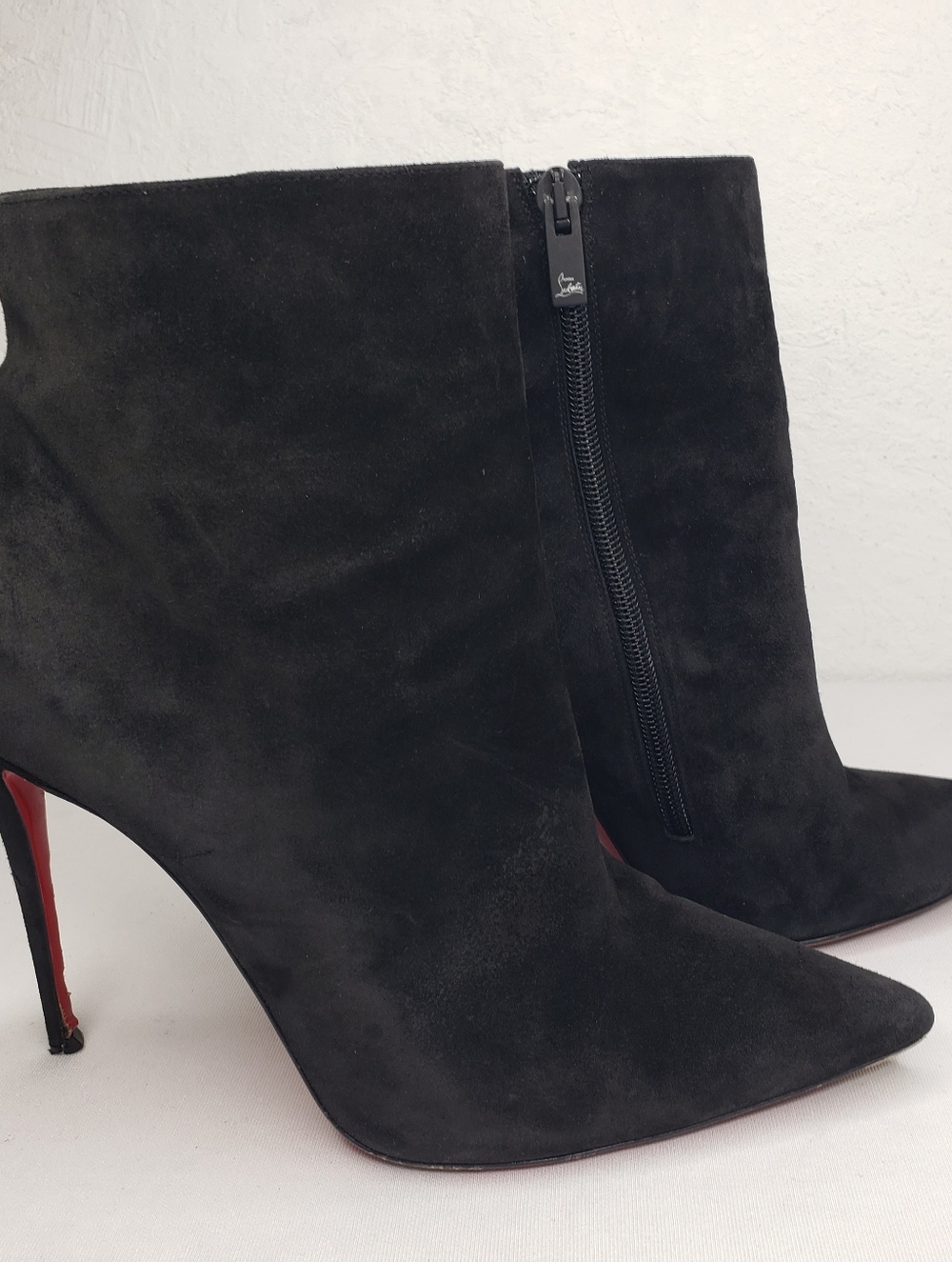 Christian Louboutin Black Suede Pointed Toe Stiletto Ankle Boots - Picture 4 of 16